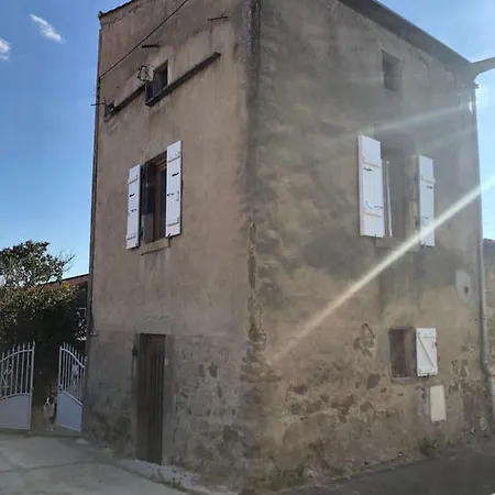 La Maisonnette Auvergnate Bed & Breakfast *