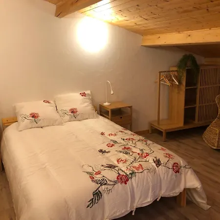 住宿加早餐酒店 La Maisonnette Auvergnate *