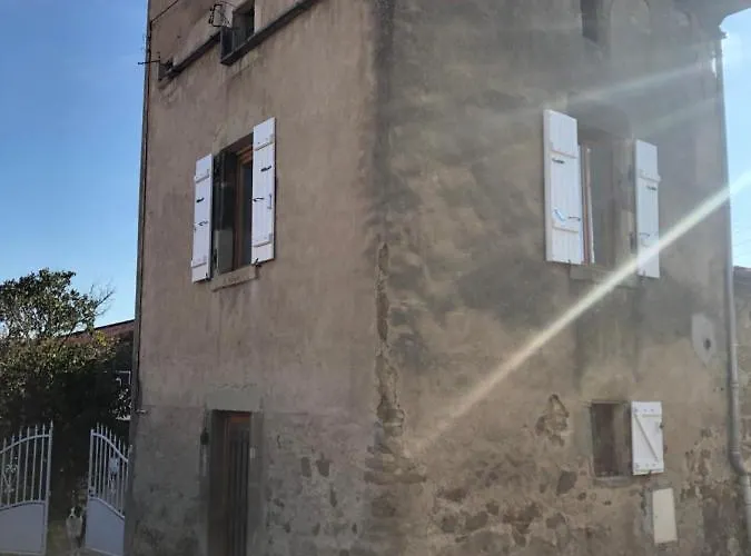 La Maisonnette Auvergnate Bed & Breakfast *