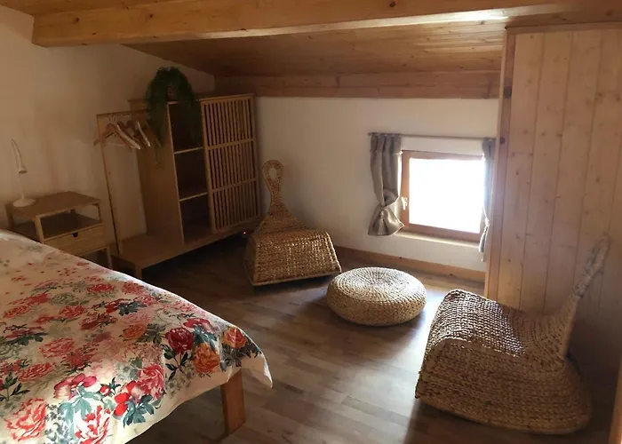 Bed & Breakfast La Maisonnette Auvergnate